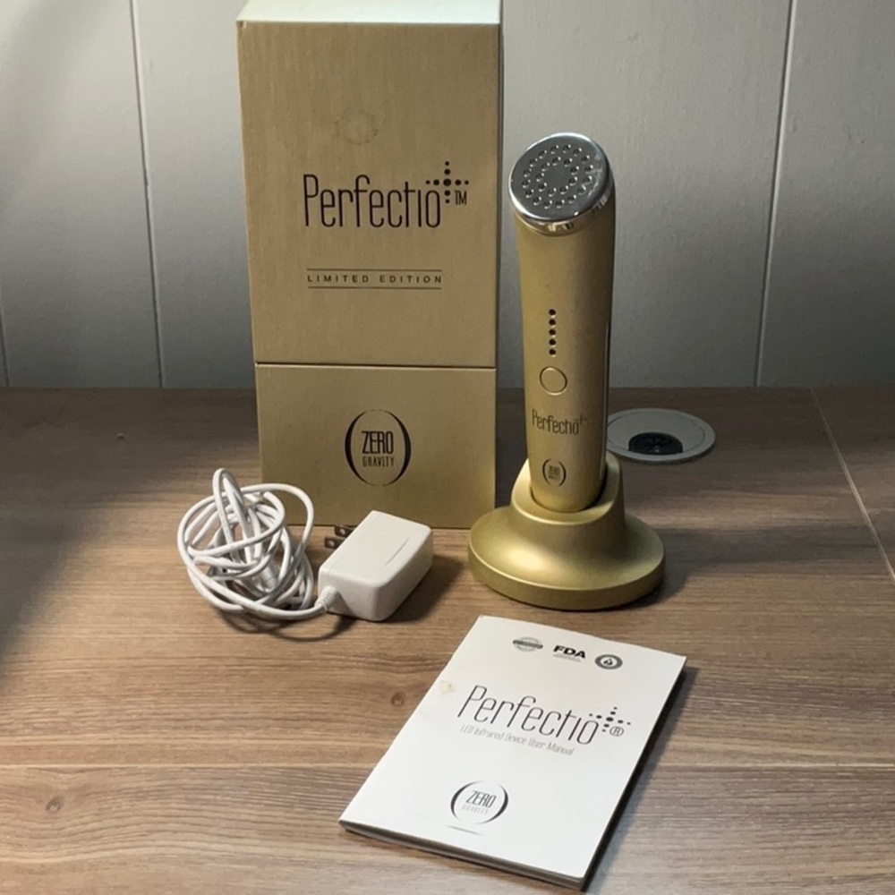 Perfectio Gold Skincare Tool